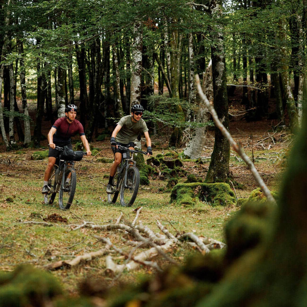 Test du vélo VTT de randonnée Rockrider Explore 700