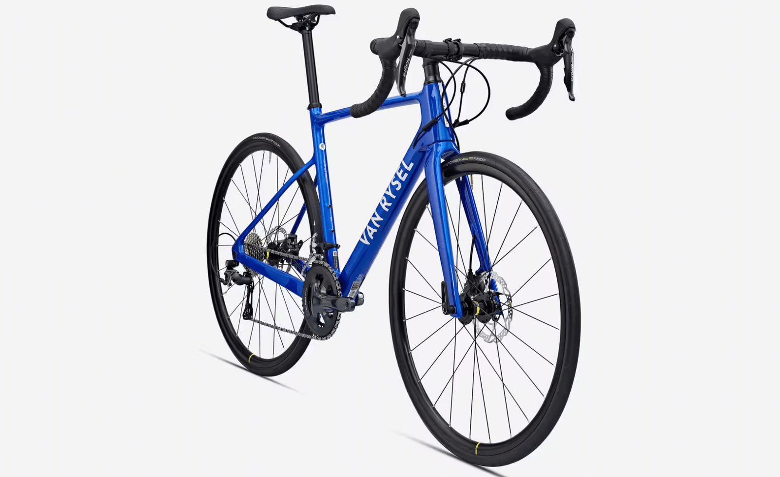 L'avant du vélo de route Van Rysel NCR CF Tiagra